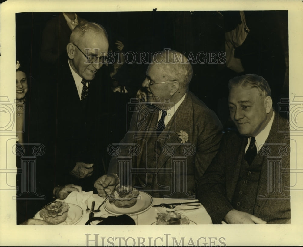 1968 Press Photo Volunteer firemen of New Orleans&#39; Annual Dinner at Lenfant&#39;s - Historic Images