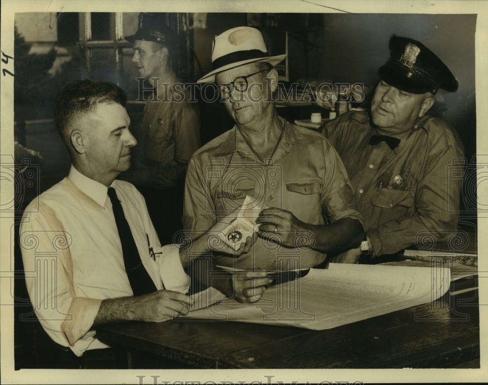 1941 Samuel Crabb presented &quot;retired&quot; police badge from 3rd Precinet - Historic Images