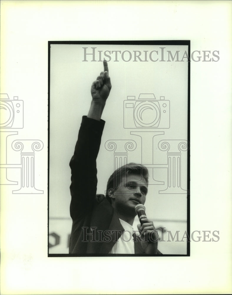 1994 Press Photo Steve Ferguson, member of Imperials Gospel singers - Historic Images