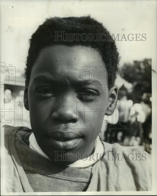 1969 Hugh Faison to play in Toys for Tots Bowl at Kirsch-Rooney - Historic Images