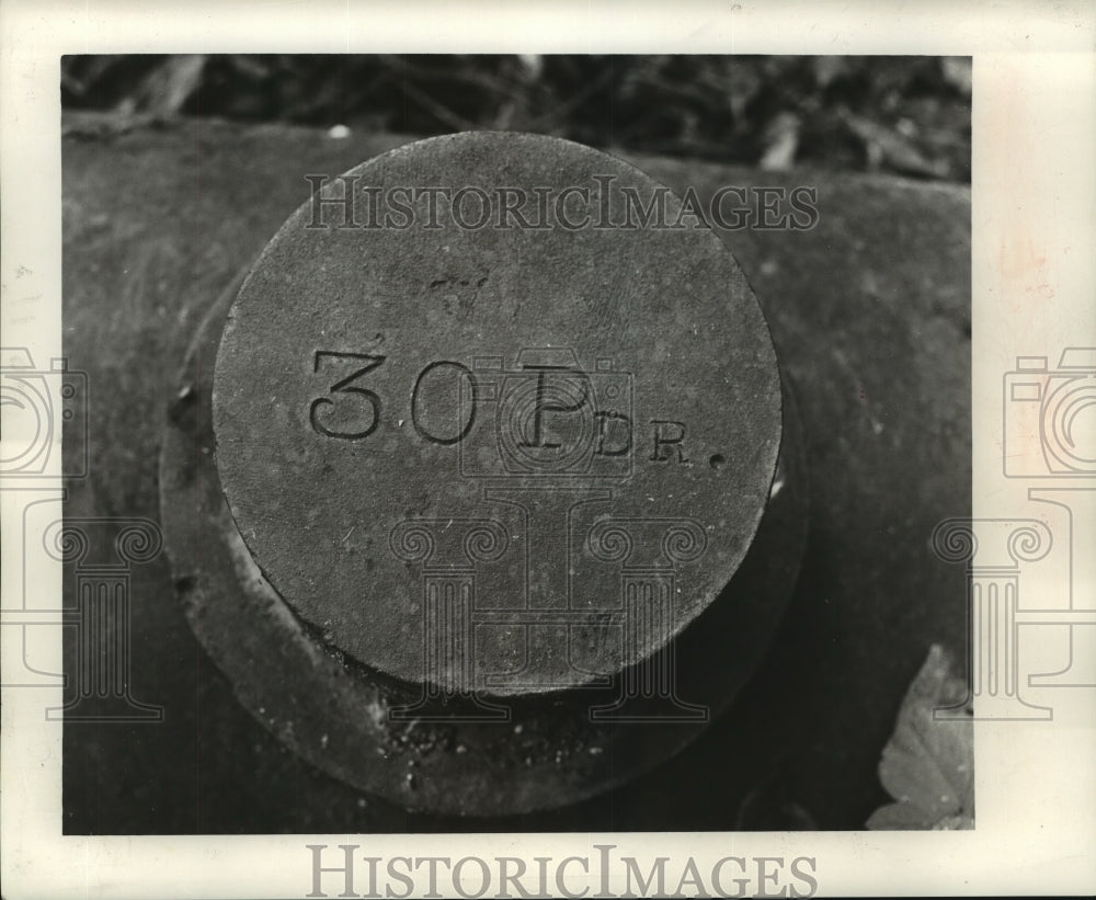 1964 Inscription on the trunnion identifies gun as 30-pounder-Historic Images