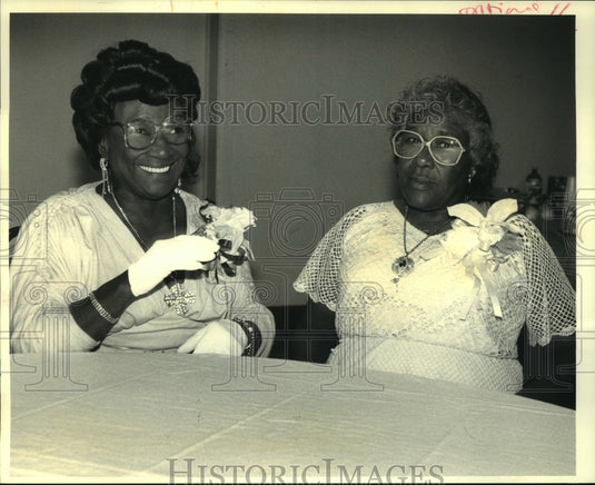 1987 Press Photo Louise Franklin, Beatrice Williams at Benefit for Men & Woman - Historic Images