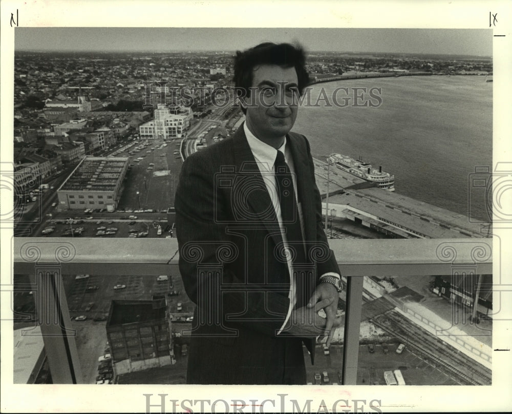 1986 Press Photo Ron Forman, man in charge of Audubon Zoo and the new Aquarium - Historic Images
