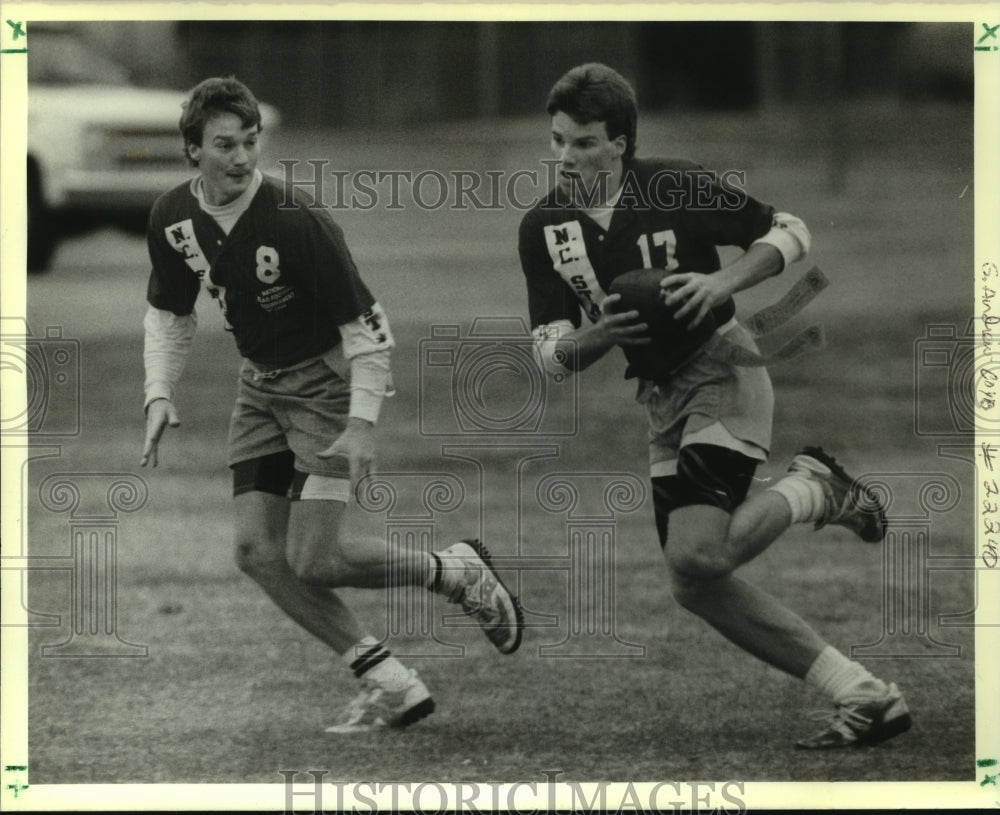 1989 Press Photo Flag Football, University of New Orleans - Historic Images