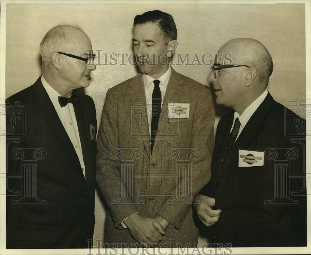 1966 Press Photo Doctors attending pulmonary course at Tulane Medical - Historic Images