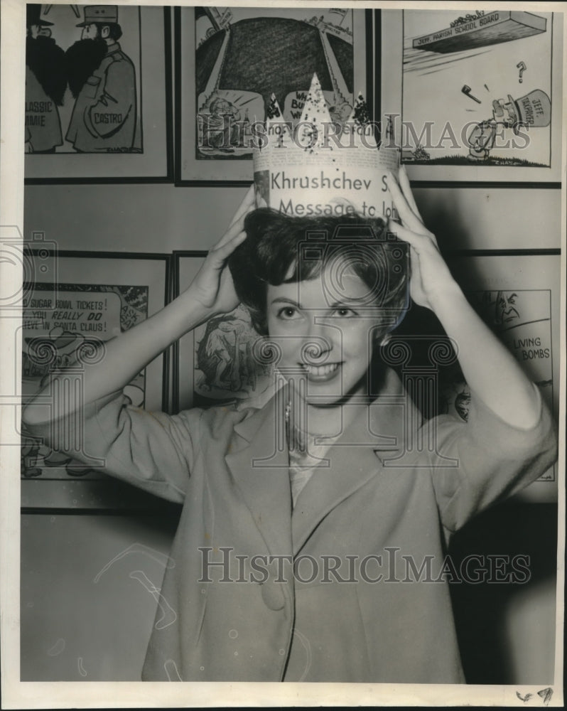 1964 Press Photo Miss Margaret Eustis crowned Miss Printing Week - nob07383 - Historic Images