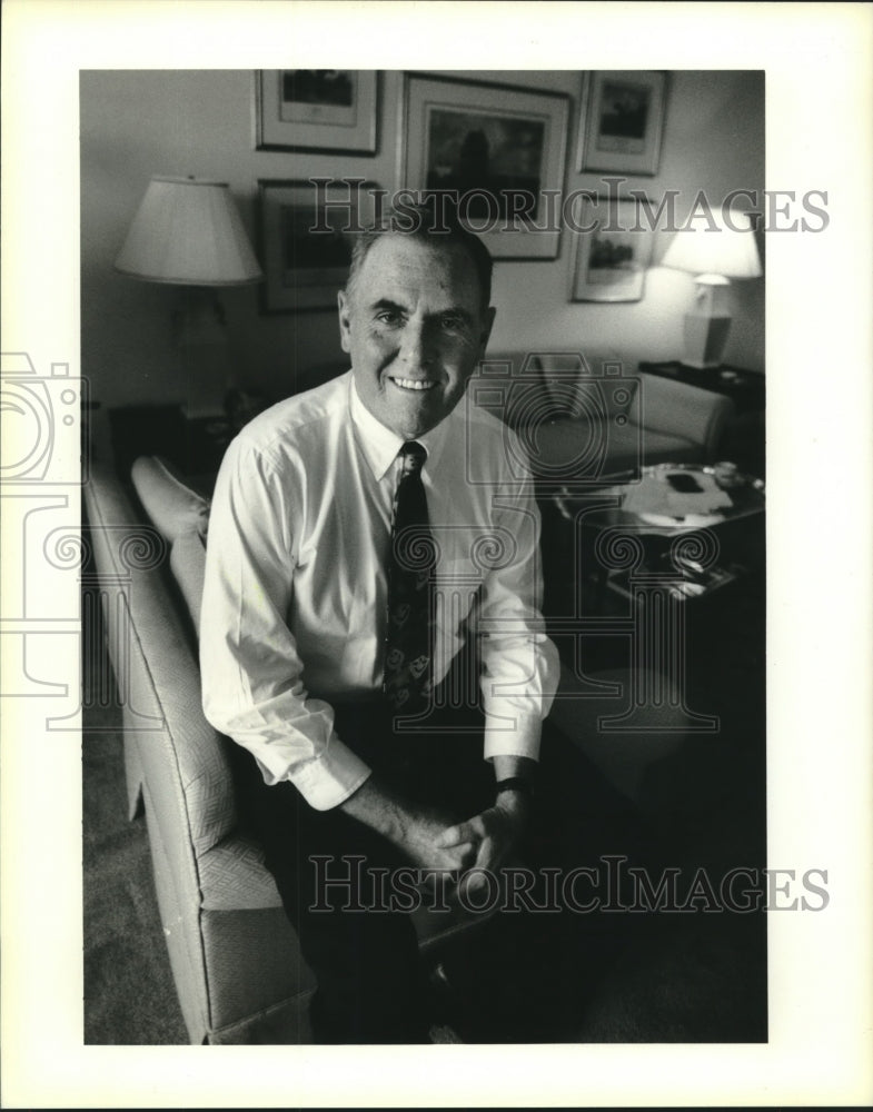 1994 Press Photo Raymond Flynn, U.S. Ambassador to the Vatican - Historic Images