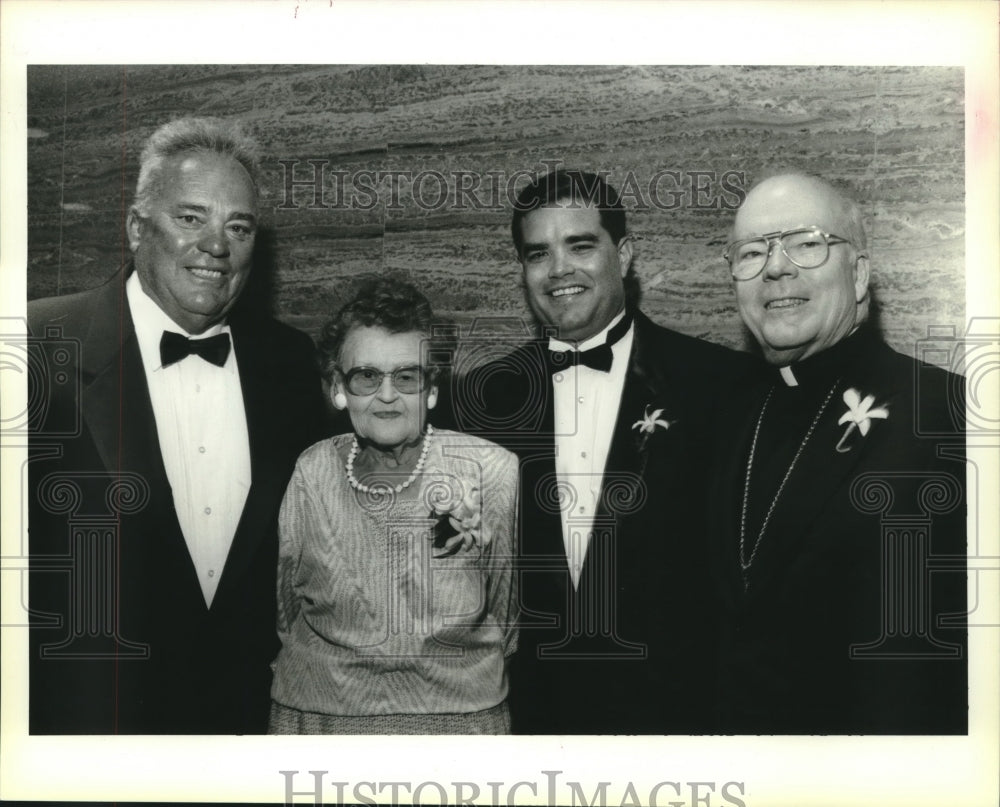 1994 Press Photo Joe Exnicios, Archbishop Francis Schulte and others - Historic Images