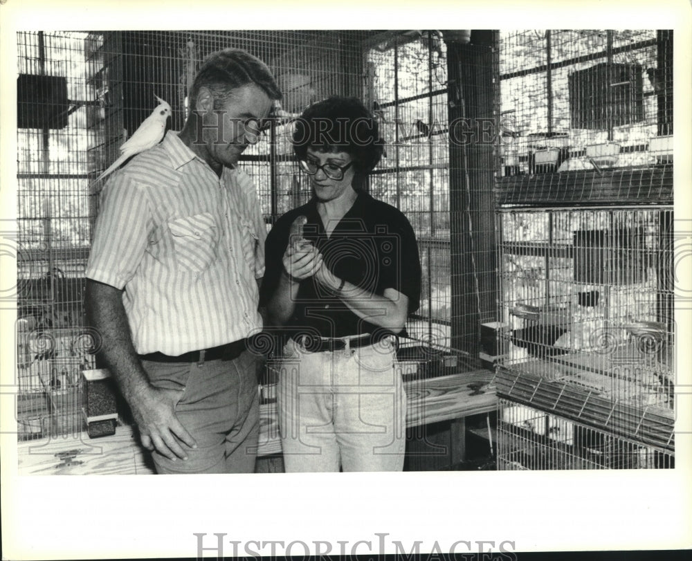 1991 Press Photo Folsom residents Bill and Susan Evans with their pets - Historic Images