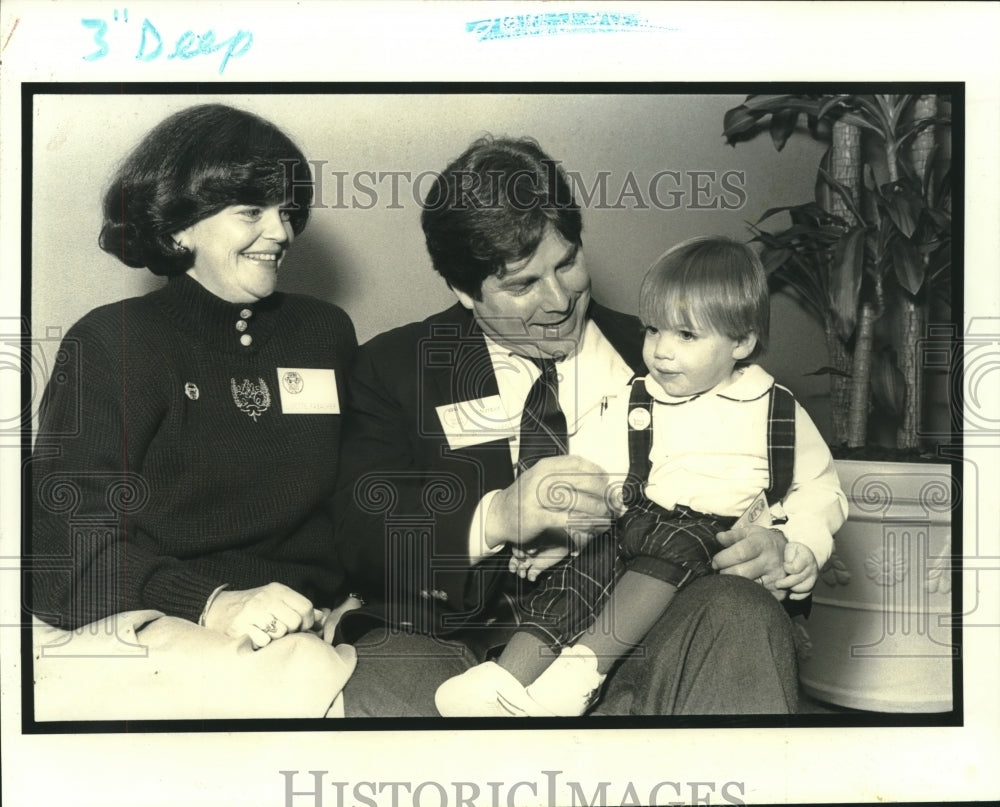 1989 Press Photo Lisette, James &amp; Jamie Fabacher, Sugar Bowl Party - Historic Images