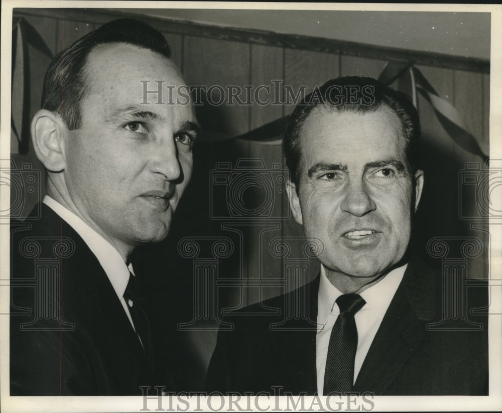 1966 Press Photo Hugh B. Exnicios Jr. meeting with Richard Nixon - nob08082 - Historic Images