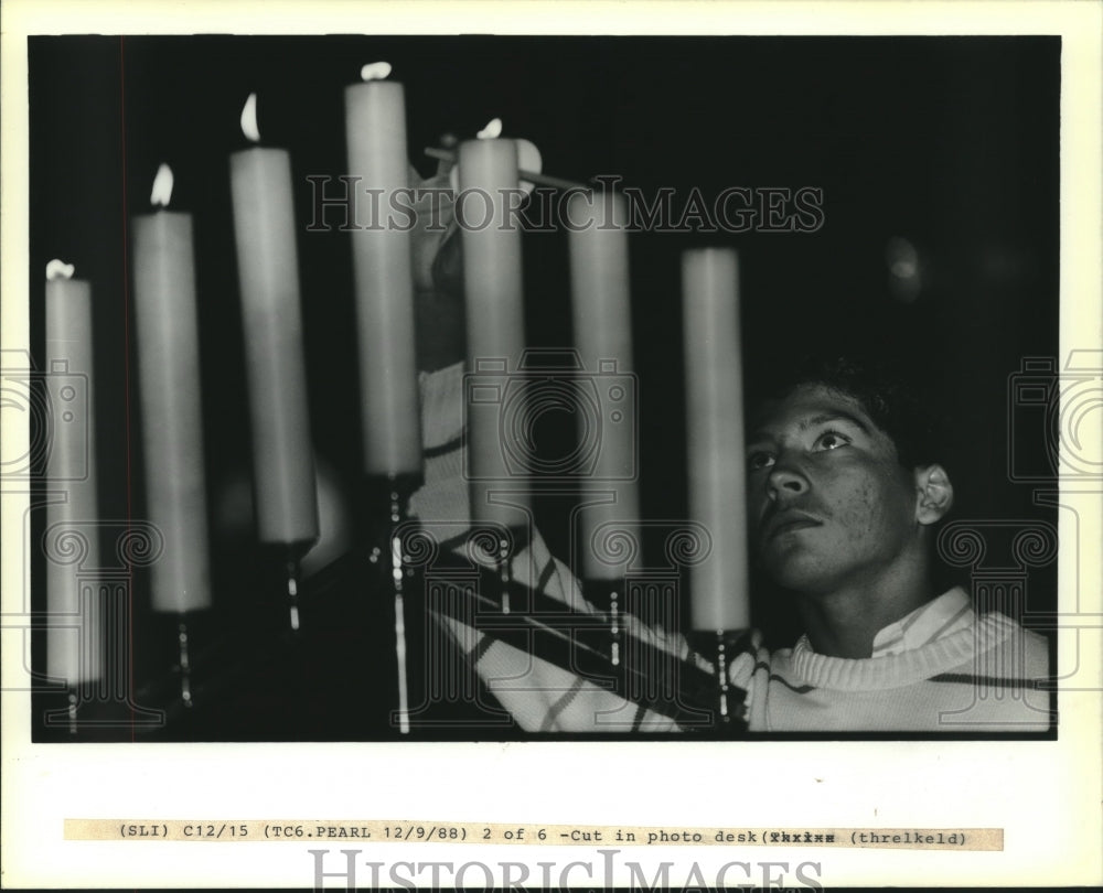 1988 Press Photo Scene from the Festival of Lights Celebrations - Historic Images