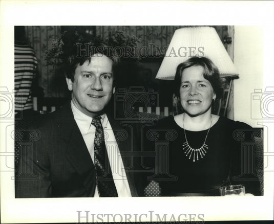 1995 Press Photo Dee and Libby Flint at Dartmouth party. - Historic Images
