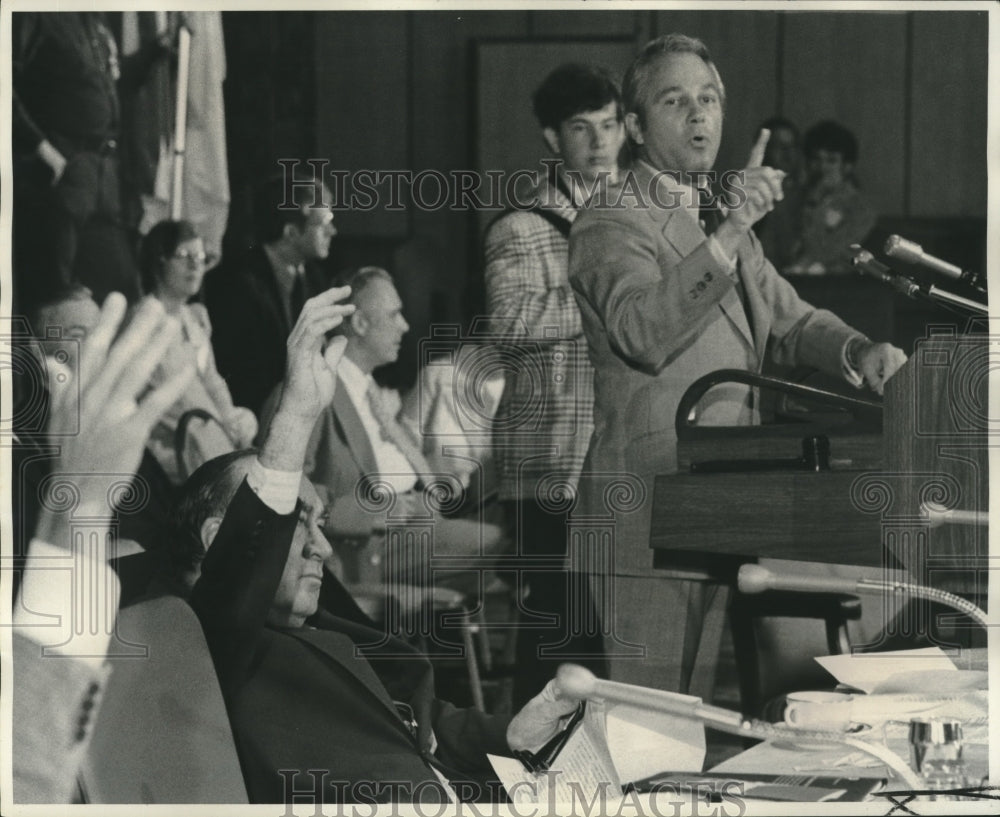 1975 Press Photo Governor Edwin Edwards - nob08387 - Historic Images