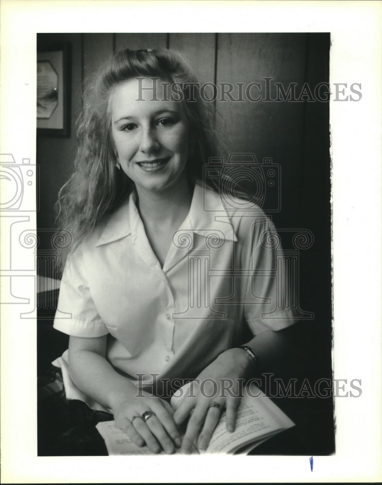 1990 Press Photo Jude Ferro of St. James School - Historic Images