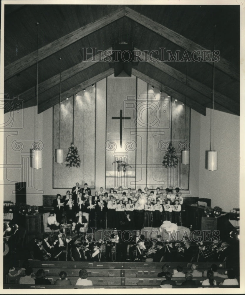 1988 Press Photo First Baptist Church Choir perform &quot;Come Celebrate Jesus&quot; - Historic Images