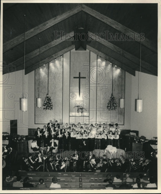 1988 Press Photo First Baptist Church Choir perform "Come Celebrate Jesus" - Historic Images