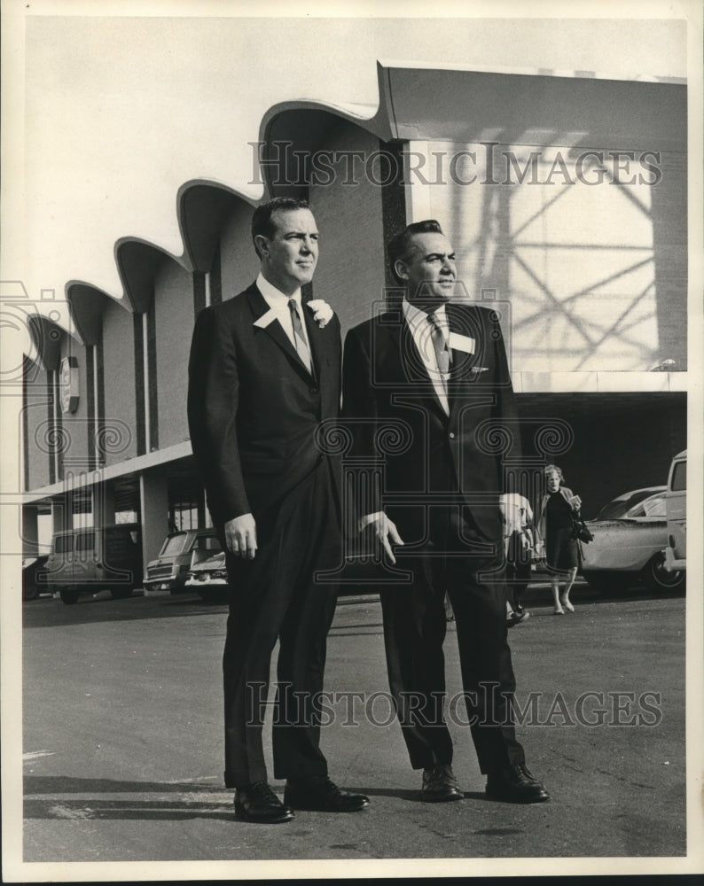 1967 Press Photo James E. Fitzmorris Jr. and Paul Henson - nob08784-Historic Images