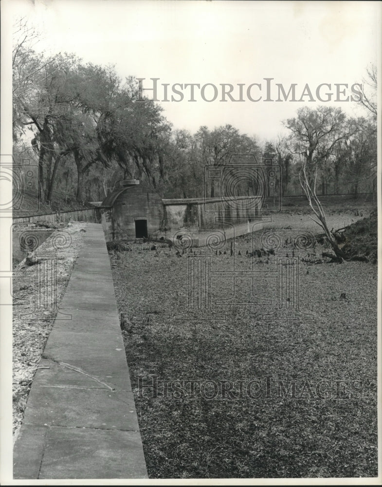 1962 Press Photo Moat at Historic Fort Jackson, Louisiana - nob09044 - Historic Images