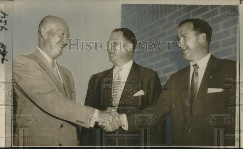 1955 Convention of National Association &amp; Television Broadcasters - Historic Images