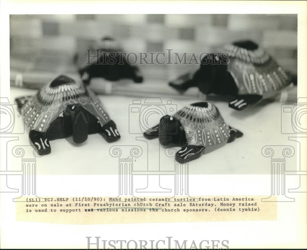 1990 Press Photo Hand Painted Ceramic Turtles from Latin America - Historic Images