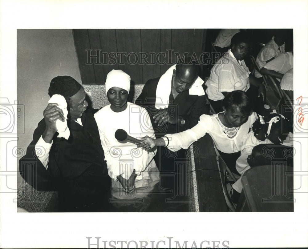 1988 Press Photo Baptismal ceremony at First Asia Baptist Church, New Orleans - Historic Images