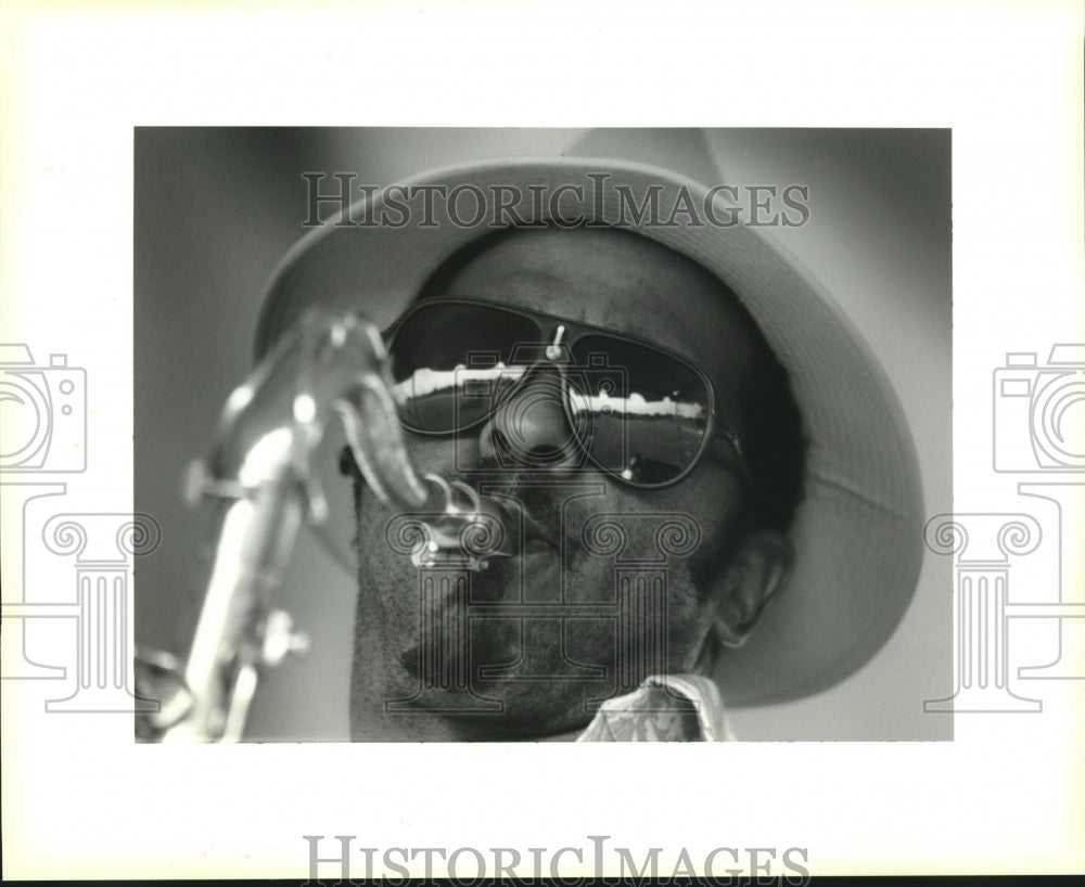 1993 Press Photo Sax Player Reuben Francas Plays at Drug Awareness Weekend - Historic Images