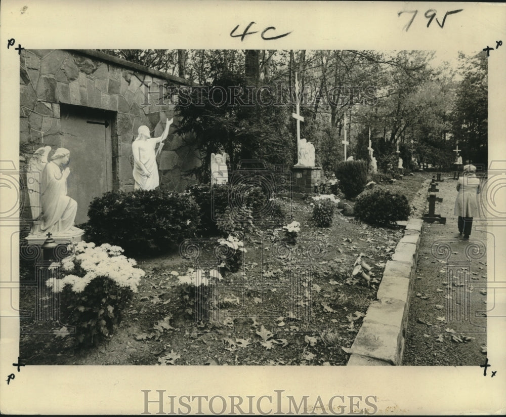 1974 La Salette Shrine, Attleboro, Massachusetts - Historic Images