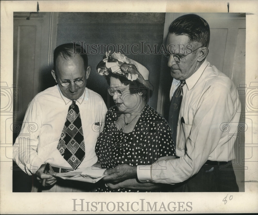 1950 Press Photo Institutional Laundry Managers Association elected officers. - Historic Images