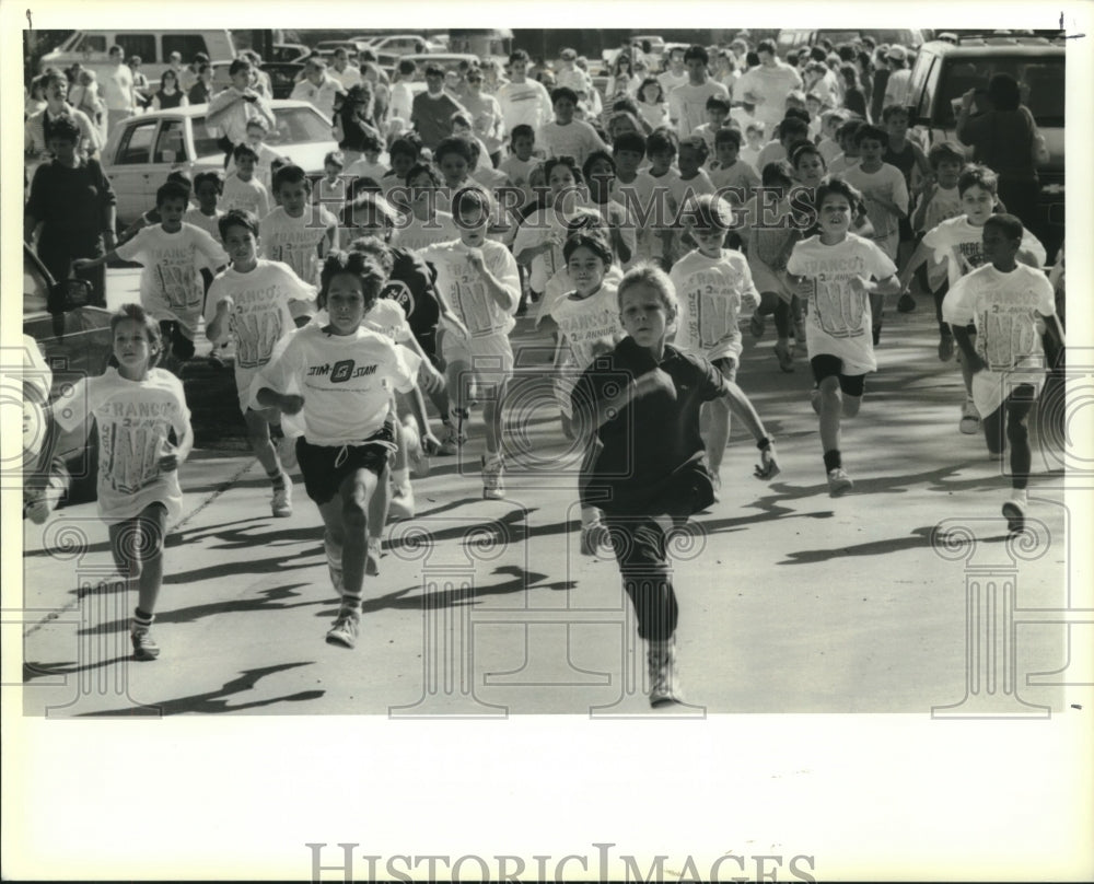 1989 Press Photo Covington, La-Children Running in "Just Say No To Drugs" Run - Historic Images