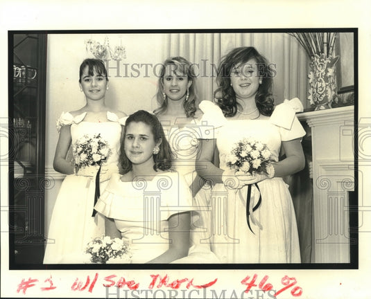 1989 Press Photo Les Pierrettes participants - Historic Images