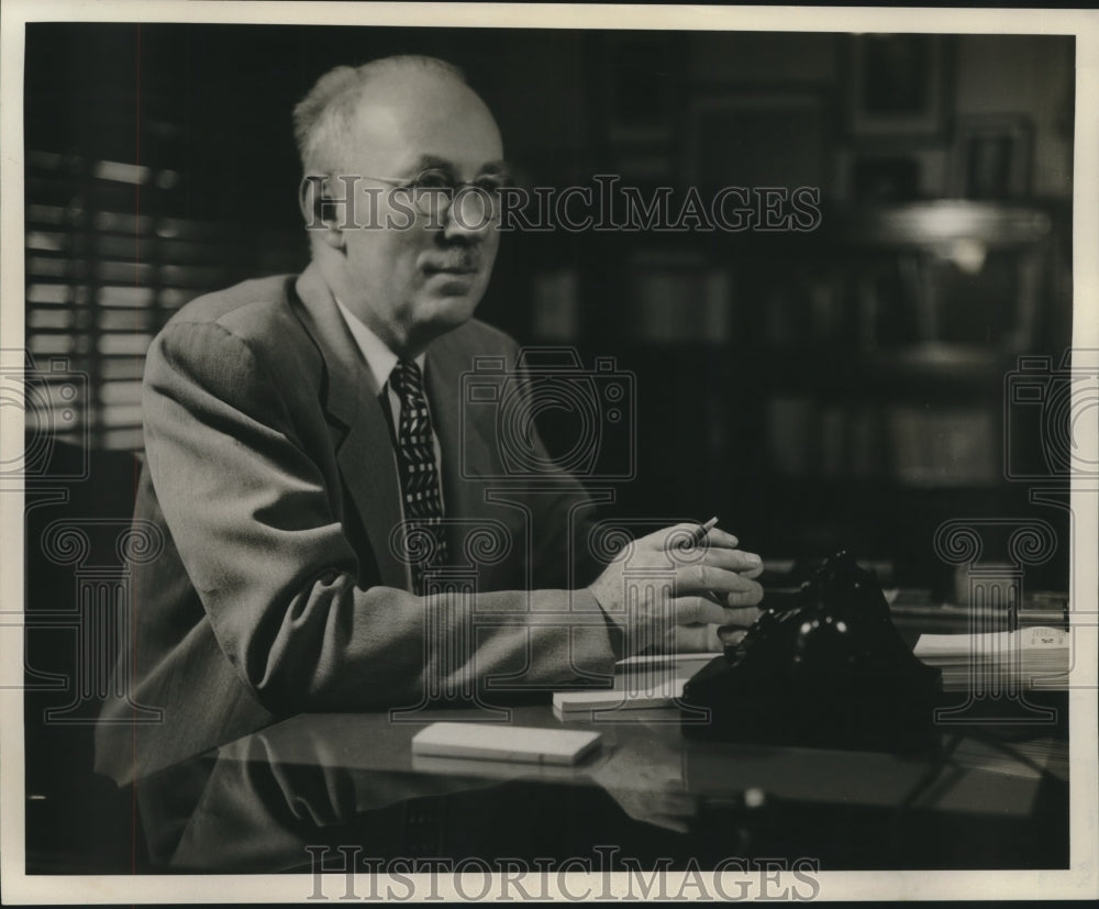 1959 Press Photo C.M. Ferguson, U.S. Department of Agriculture Federal Extension - Historic Images