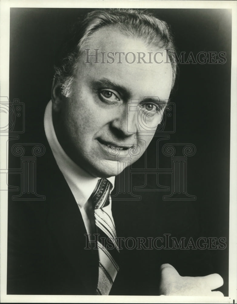 1994 Press Photo John Fiorito, baritone opera singer. - Historic Images