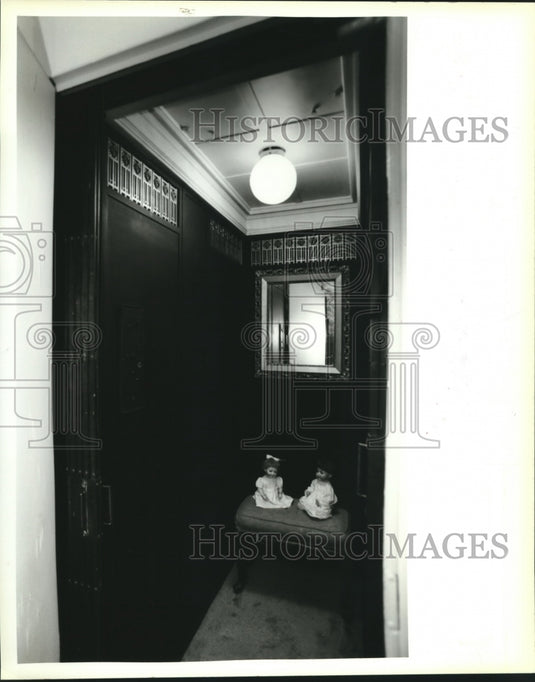 1995 Press Photo Art Deco Boston Company 1920's elevator - Historic Images
