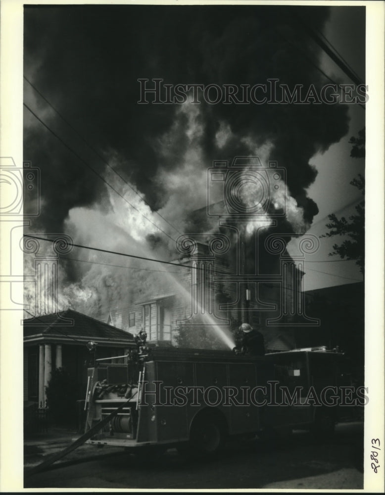 1989 Press Photo Dante&#39;s Inferno; Dante &amp; Freret Church on fire - nob10484 - Historic Images