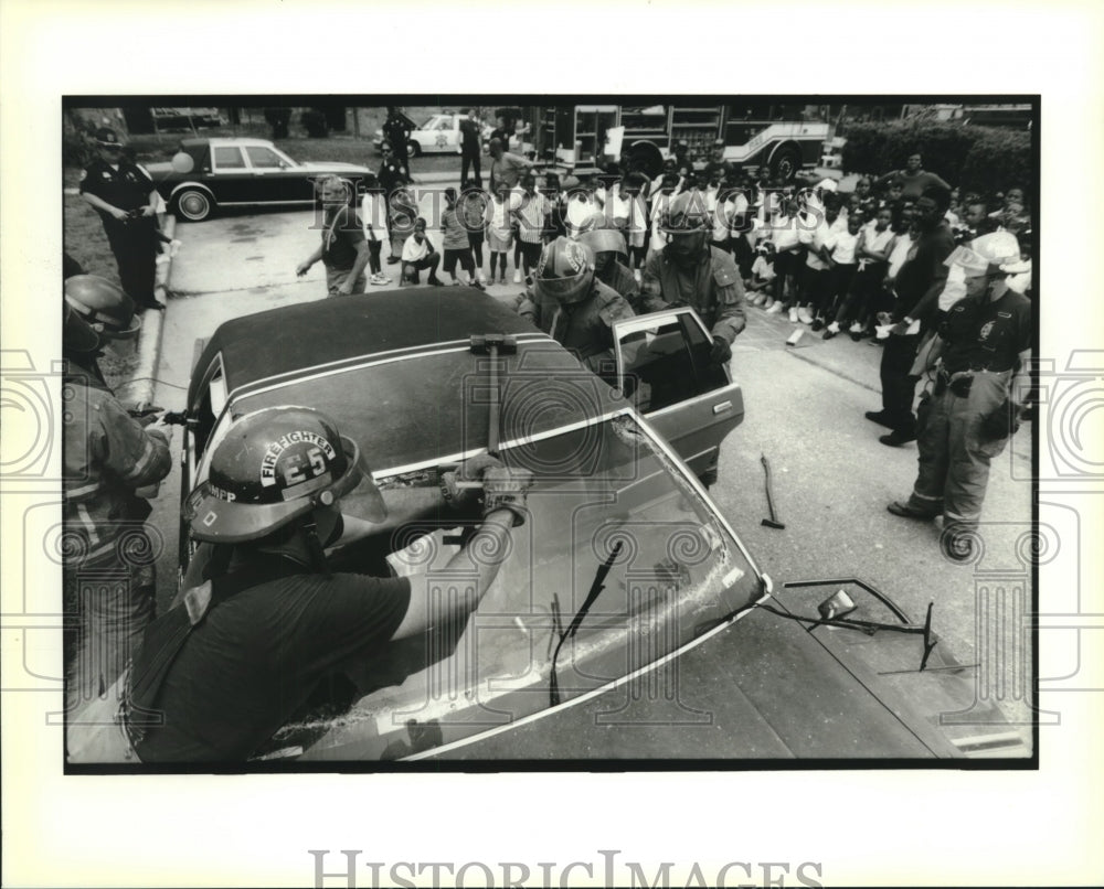 1995 Press Photo Fire Awareness program- Florida Housing Development New Orleans - Historic Images