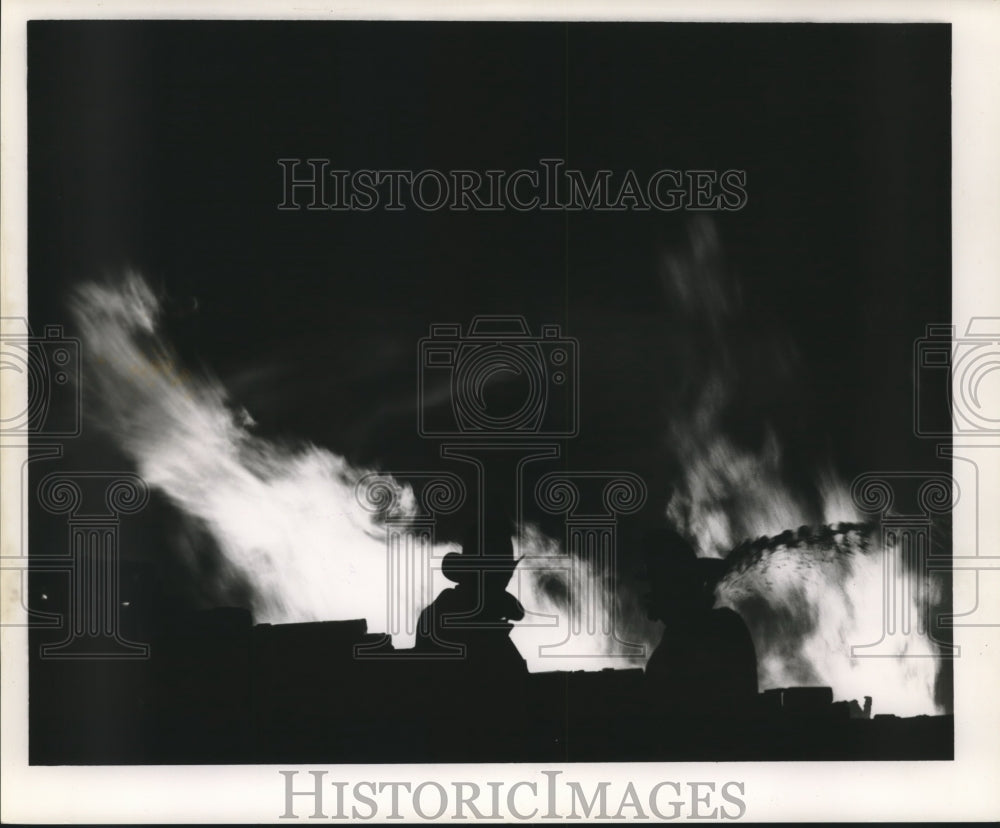 1963 Press Photo Firemen fighting a a blaze - nob10782 - Historic Images