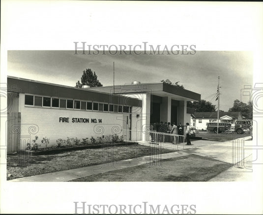1986 Press Photo Metairie city officials dedicate renovated firehouse