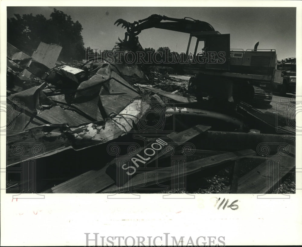 1986 Press Photo Bulldozer Clears Saloon Destroyed By Fire - nob10878 - Historic Images