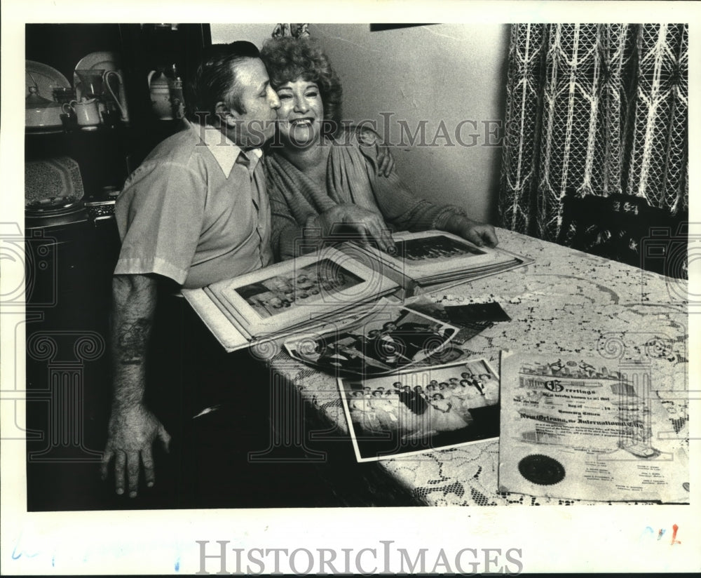 1984 Press Photo John and Irene Field reminisce their 1954 Mardi Gras wedding - Historic Images