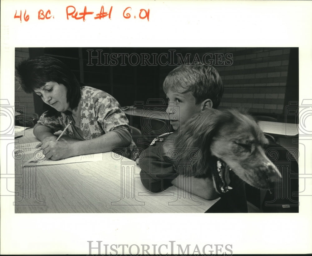 1988 Press Photo St. Bernard Parish 4-H Pet Show at Chalmette High School - Historic Images