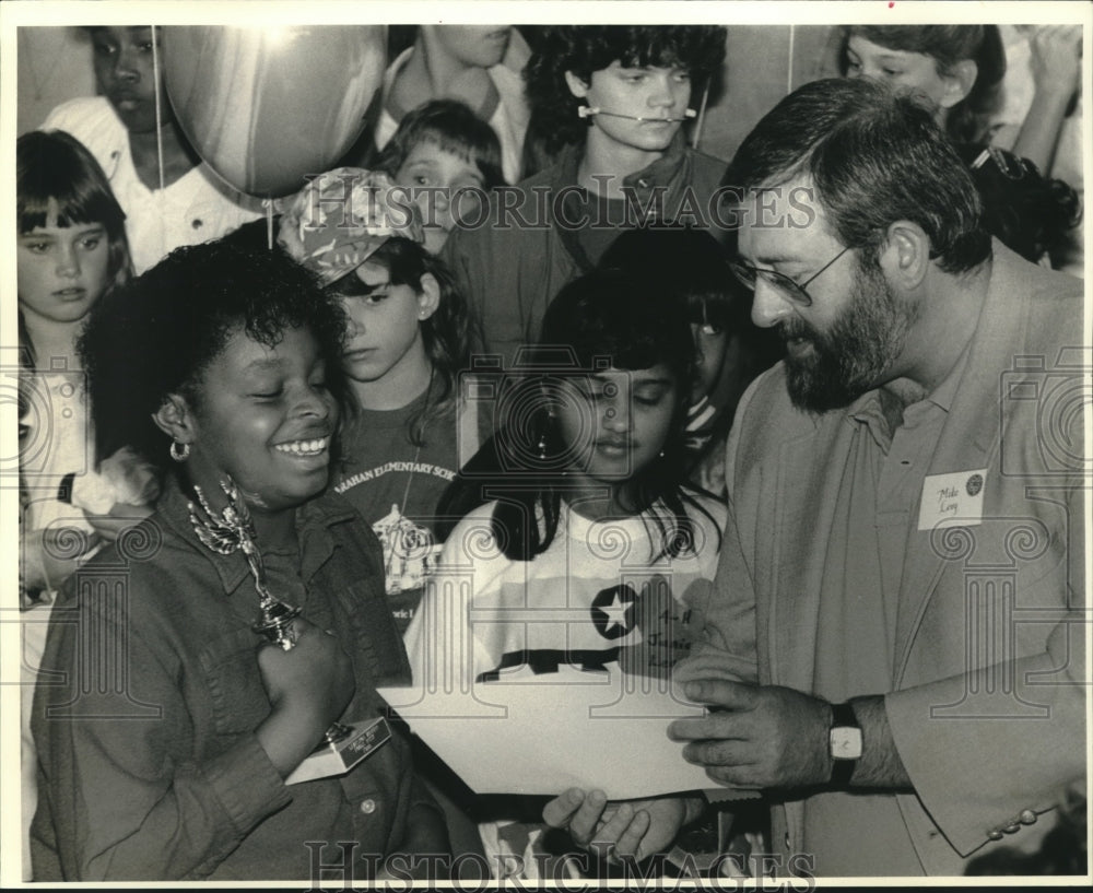 1988 Press Photo Shantiell Odemis winner in Fish Group, 4-H Food Fest - Historic Images