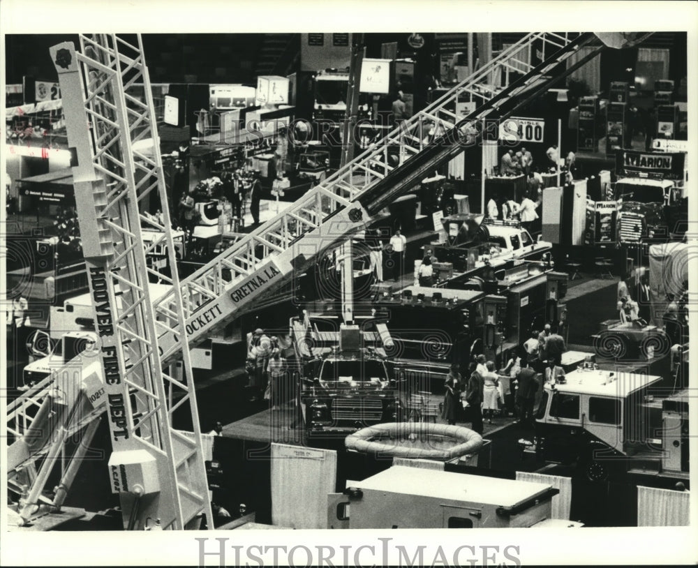 1985 Aerial view of Fire Chiefs International Association Convention - Historic Images