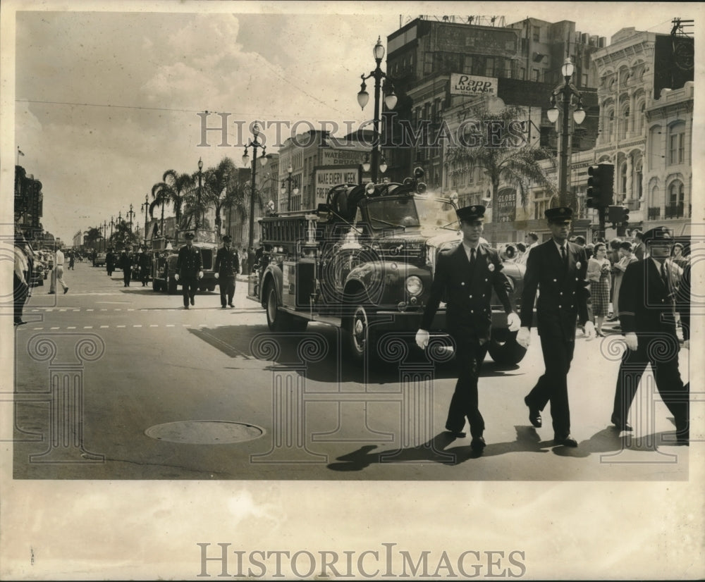 1961 New Orleans Fire Department&#39;s Fire Prevention Week Parade - Historic Images