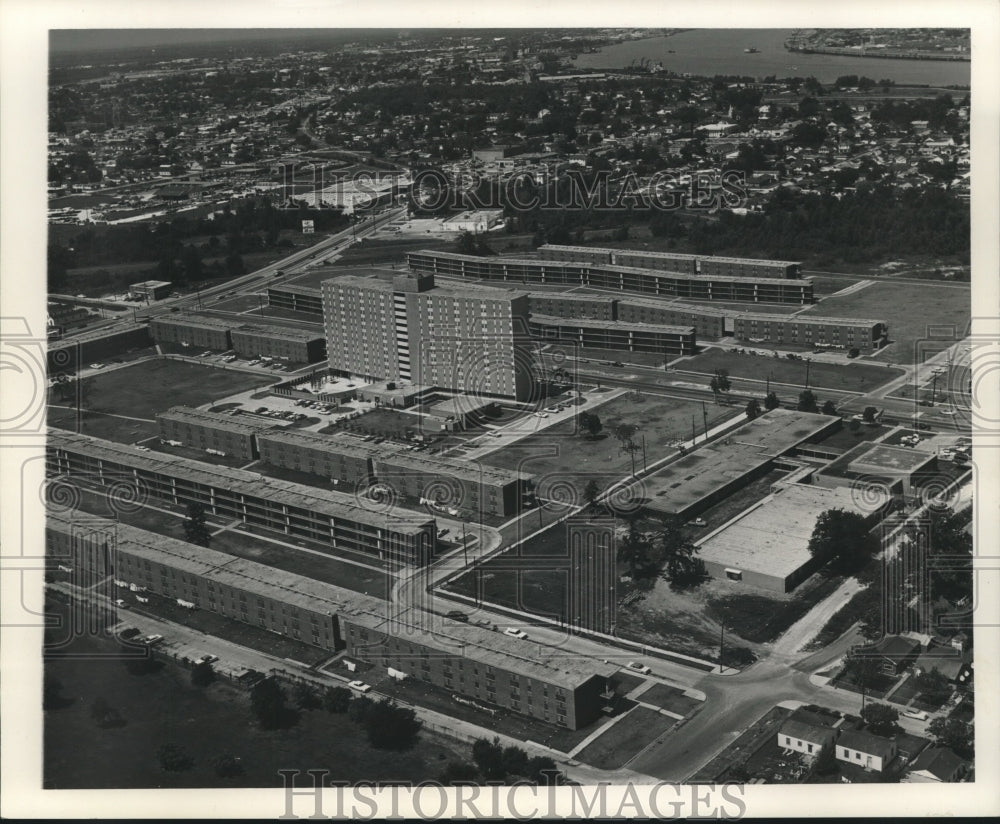 1967 Aerial view of the Fischer Housing Project in Algiers - Historic Images