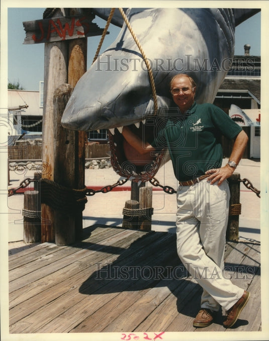 1993 Press Photo Rodney Fox, the world's foremost Great White shark expert. - Historic Images
