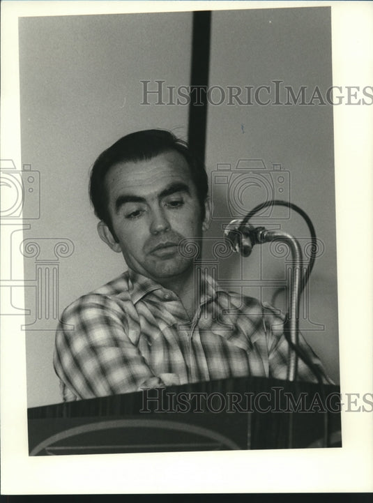 1991 Press Photo William I. Fox, a racehorse trainer. - Historic Images