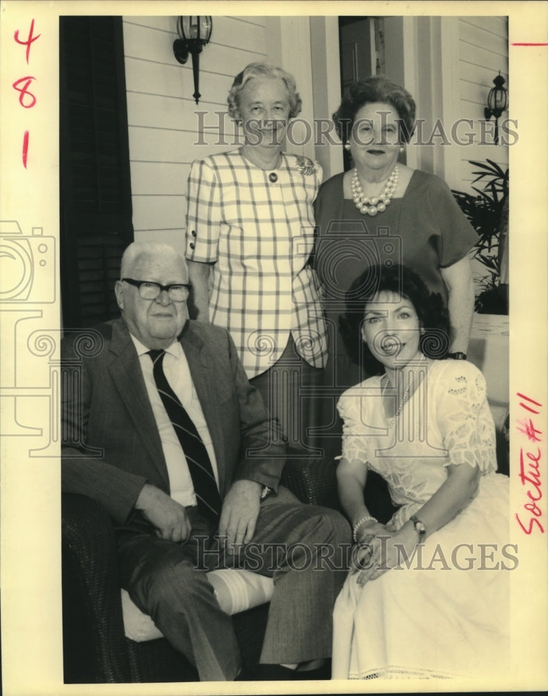 1993 Press Photo Members of the United Daughters of the Confederacy. - Historic Images