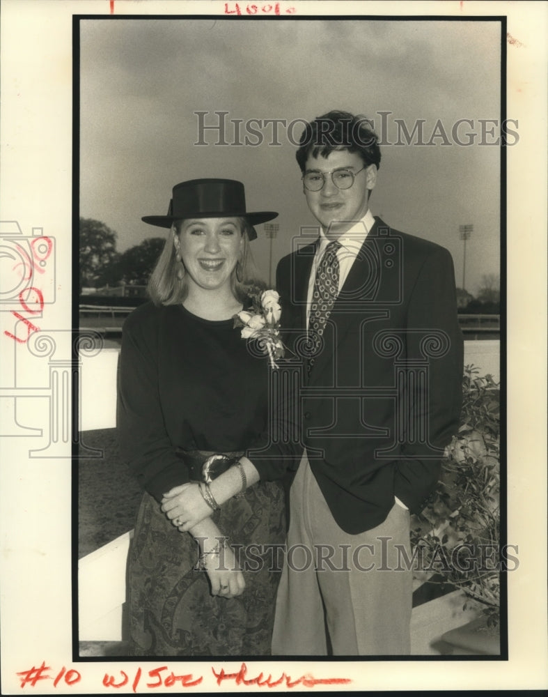 1990 Press Photo Barry Fox, Jr. and debutante Marguerite Carter. - Historic Images