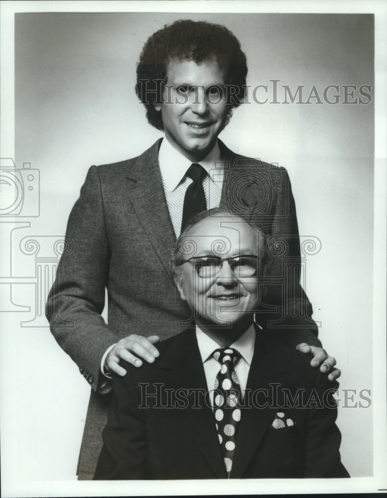 1982 Press Photo Irvin and Kenneth Field, father-and-son owners of Ringling Bros - Historic Images